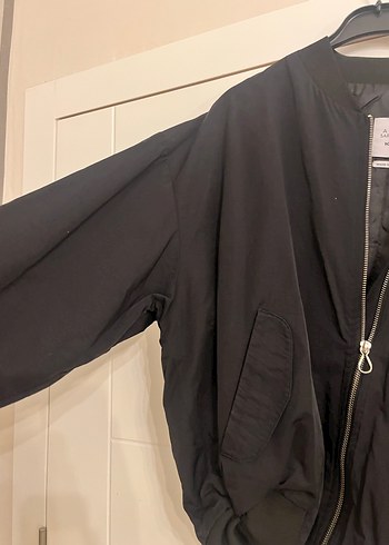 Koton Kadın Siyah Midi Uzun Kollu Fermuarlı  bomber Ceket - Görsel 4