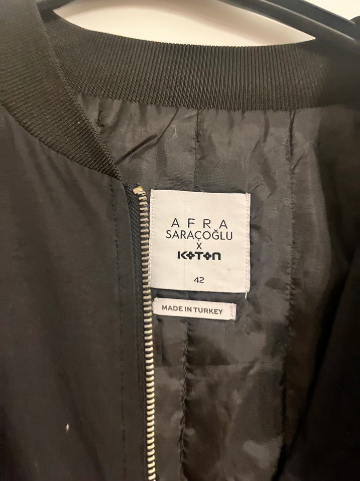 Koton Kadın Siyah Midi Uzun Kollu Fermuarlı  bomber Ceket - Görsel 2