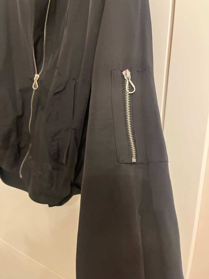 Koton Kadın Siyah Midi Uzun Kollu Fermuarlı  bomber Ceket - Görsel 3