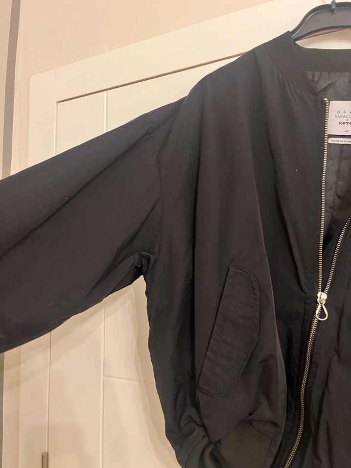 Koton Kadın Siyah Midi Uzun Kollu Fermuarlı  bomber Ceket - Görsel 4