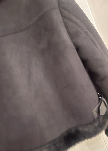 Pull bear Siyah Süet Kürklü Kısa Biker Ceket - Görsel 4