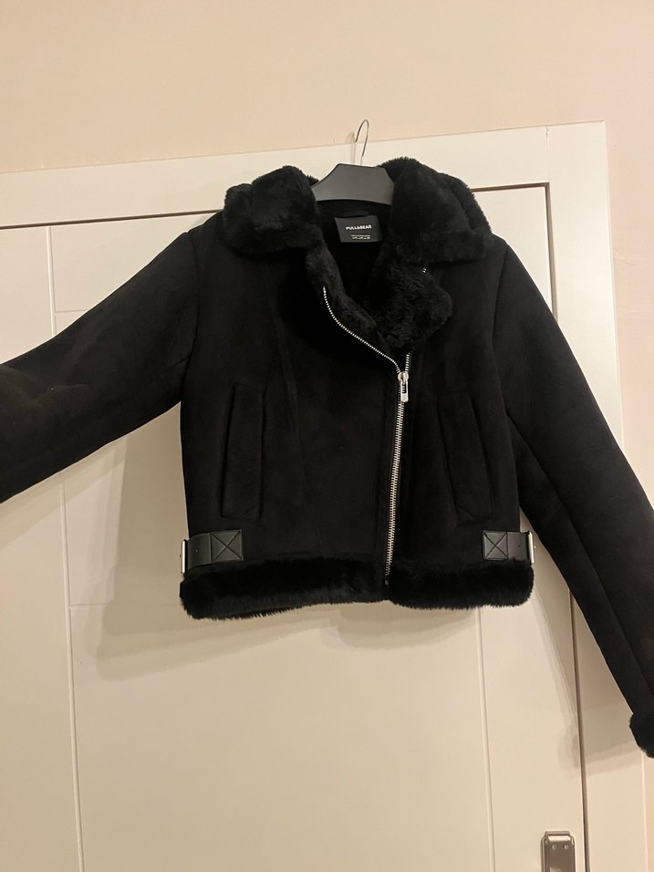 Pull bear Siyah Süet Kürklü Kısa Biker Ceket - Görsel 3