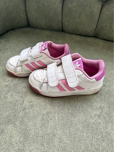24 Beden Kız çocuk spor ayakkabı