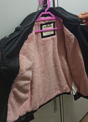 10 Yaş Beden siyah Renk LC Waikiki 9/10 Yaş Kız Suni Deri Ceket