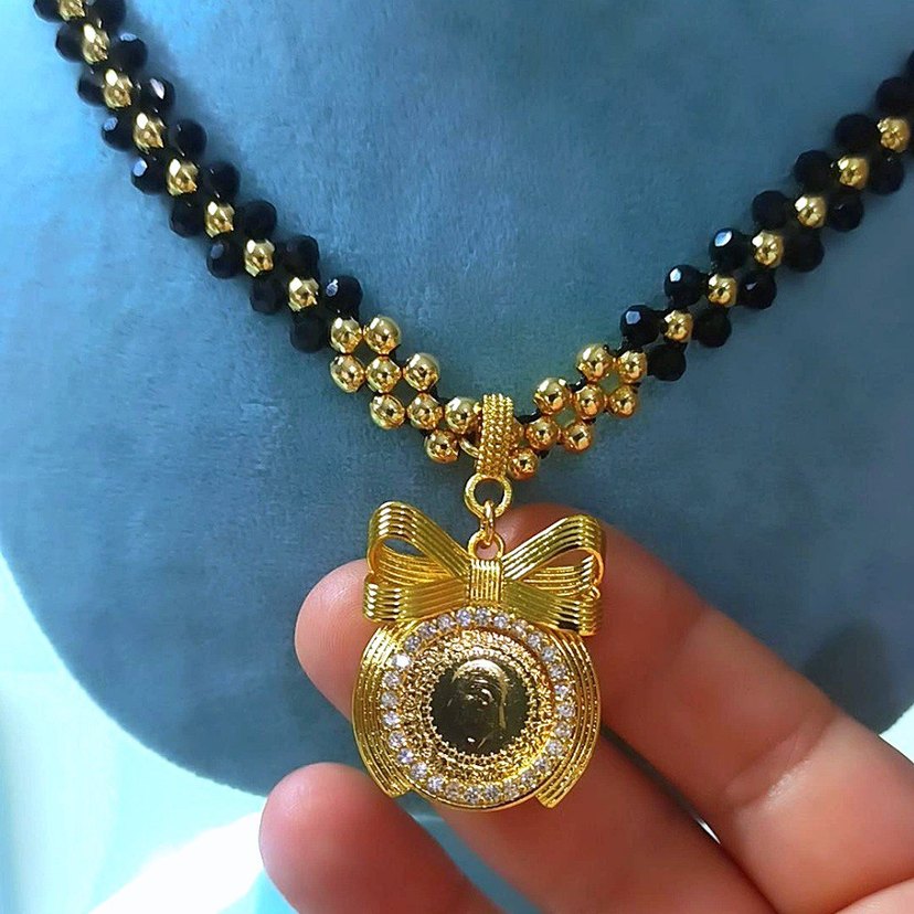 Fiyonk uçlu çeyrekli Kolye - Görsel 2