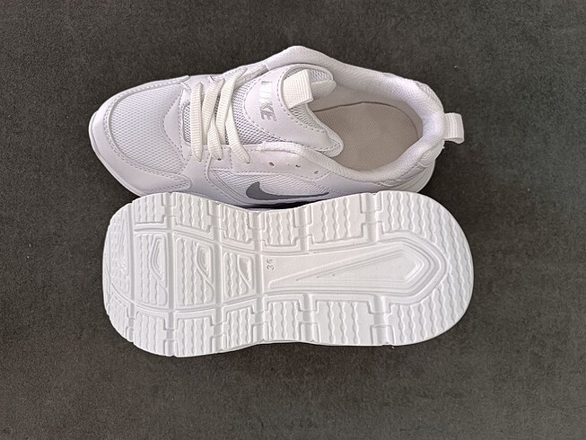 38 Beden beyaz Renk Nike Kadın Ayakkabı