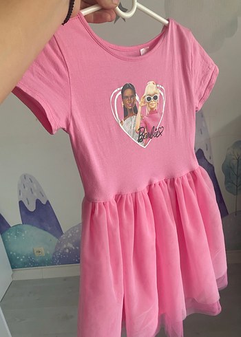 H&M Pembe Barbie Baskılı Kız Elbise