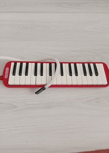 Kırmızı Melodika 32 Tuşlu Müzik Aleti