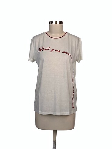 Trendyol & Milla T-shirt %70 İndirimli.