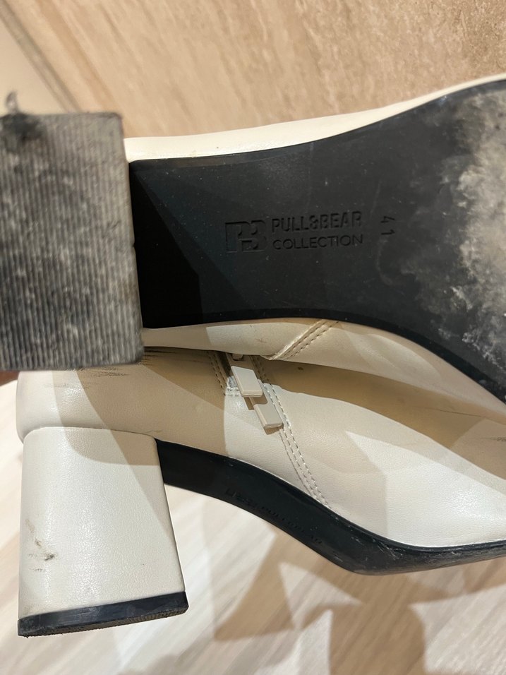 Bej Deri Fermuarlı Topuklu Kadın Bot - Görsel 3