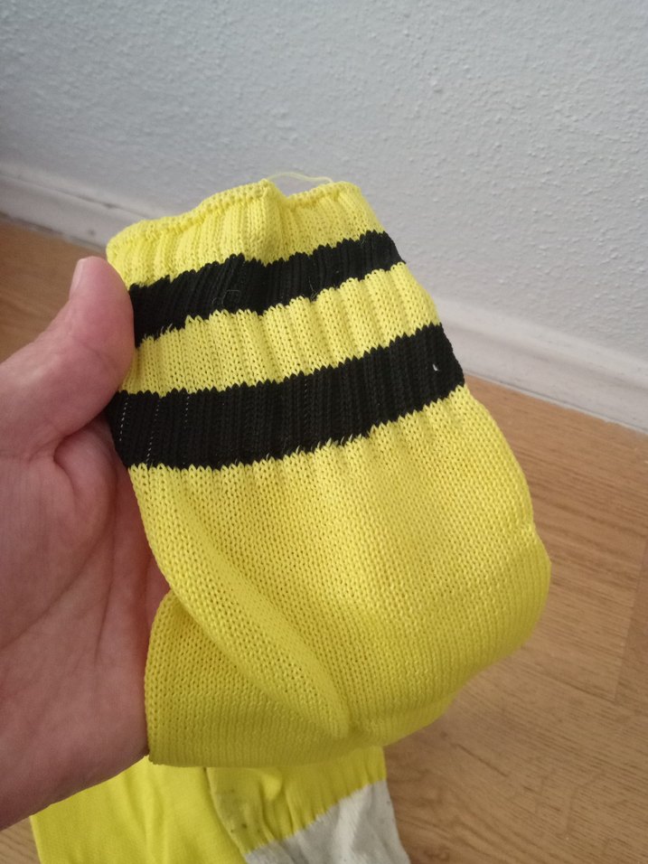 Sarı Çocuk Çorabı Siyah Çizgili - Görsel 3