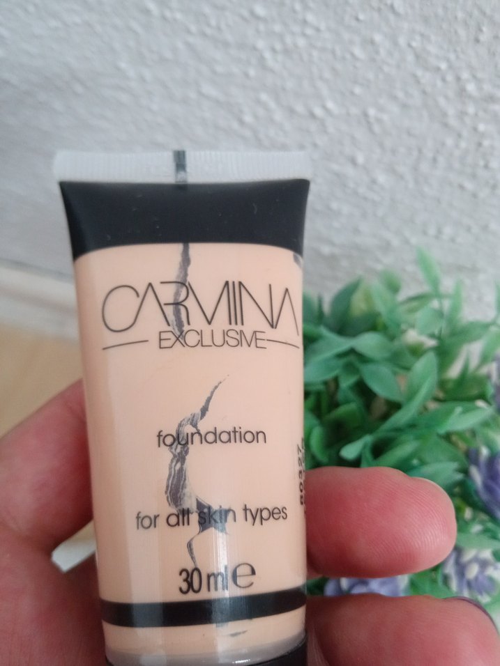 Carmina Exclusive Bej Fondöten 30ml - Görsel 4