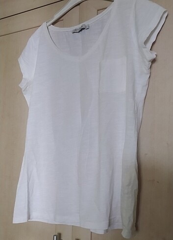 Beyaz basjt t-shirt