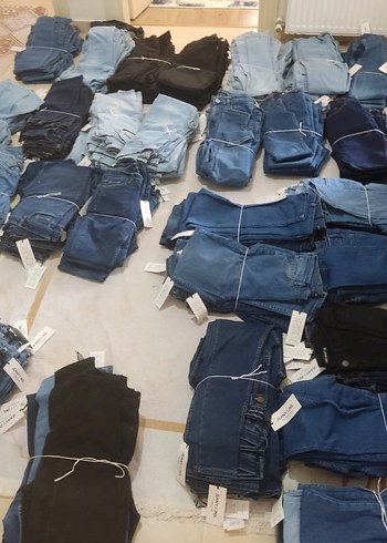 36 Beden mavi Renk sıfır toplu Lana indirim var kot pantolon