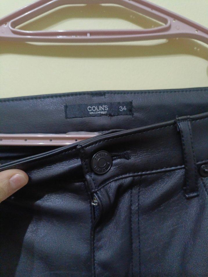 Kadın Siyah Deri Midi Pantolon - Görsel 3