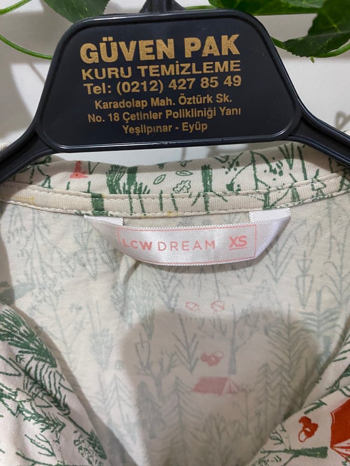 Desenli V Yakalı Uzun Kollu Kadın pijama - Görsel 4