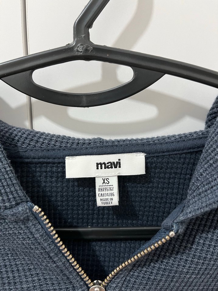 MAVİ MARKAGri Kapüşonlu Fermuarlı Kadın Ceket - Görsel 2