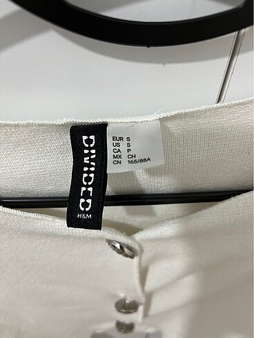 H&M HM ÜST