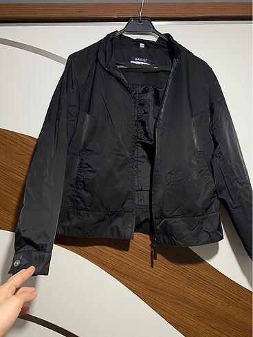 Siyah bomber