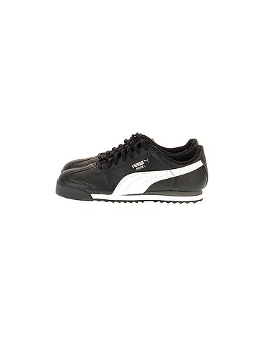 Puma Spor Ayakkabı %70 İndirimli.