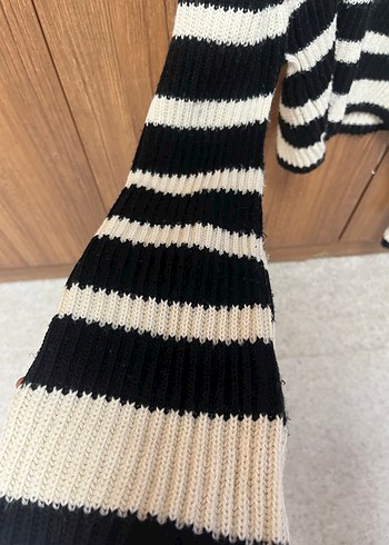 Diğer Siyah Beyaz Zebra Desenli Balıkçı Yaka Kazak
