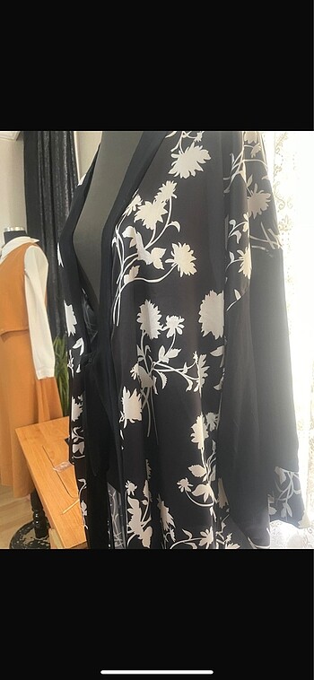 l Beden Siyah uzun kimono