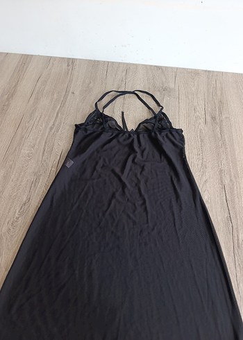 Siyah V Yaka İnce Askılı Gecelik - Görsel 2