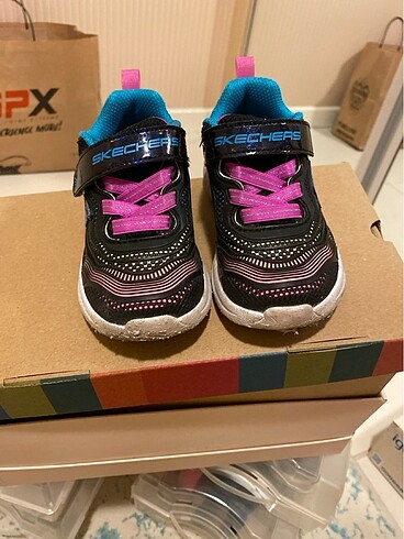 Skechers spor ayakkabısı