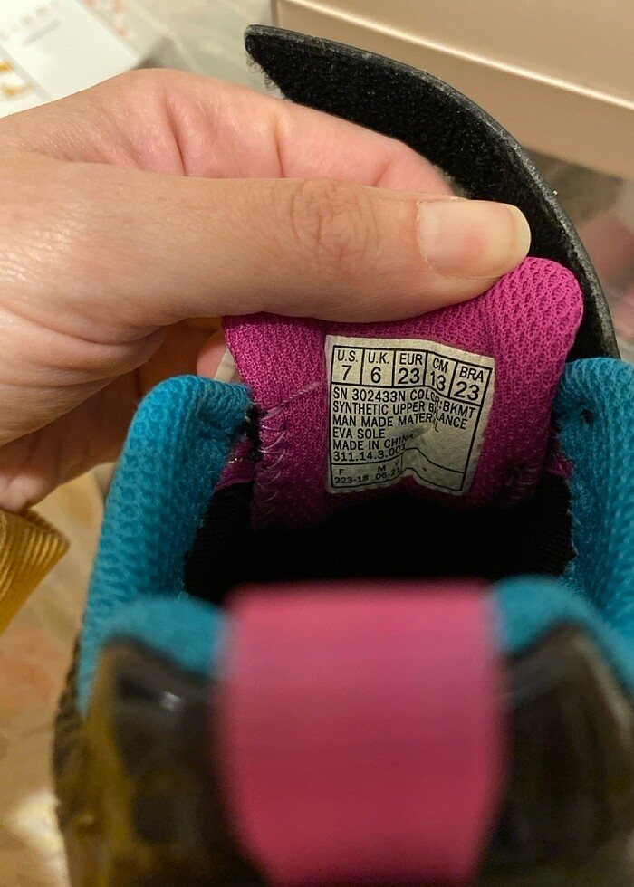 Skechers spor ayakkabısı - Görsel 3