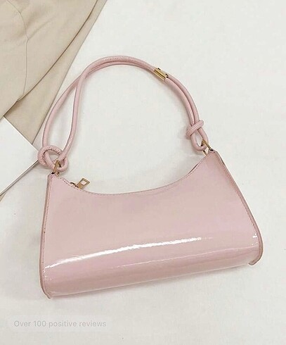 Pembe parlak çanta