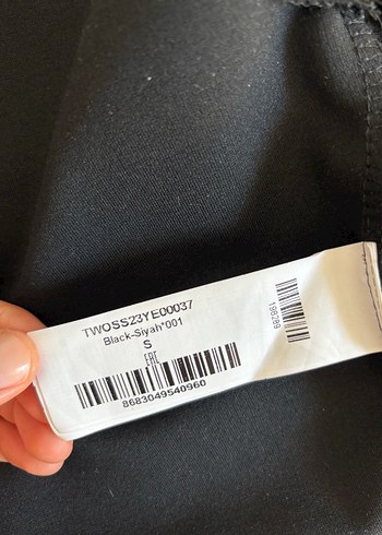 s Beden siyah Renk Düğmeli Siyah Kolsuz Midi Yelek
