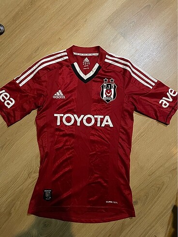 BJK 2012-2013 forma