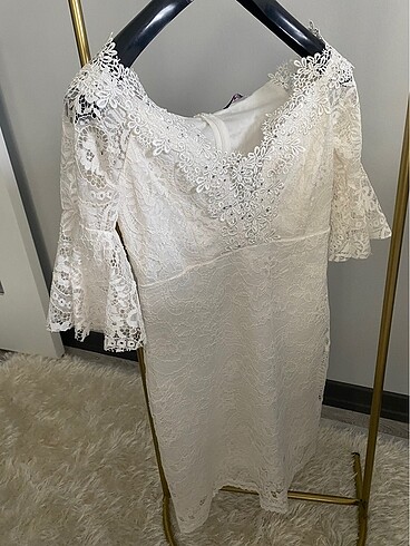 Dantelli Nikah Elbisesi