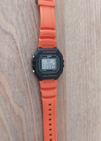 Casio Dijital Turuncu Erkek Saat