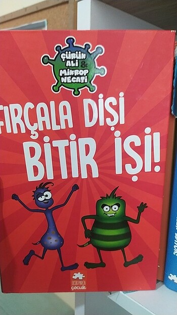 Çürük Ali Mikrop Necati Çocuk kitabı