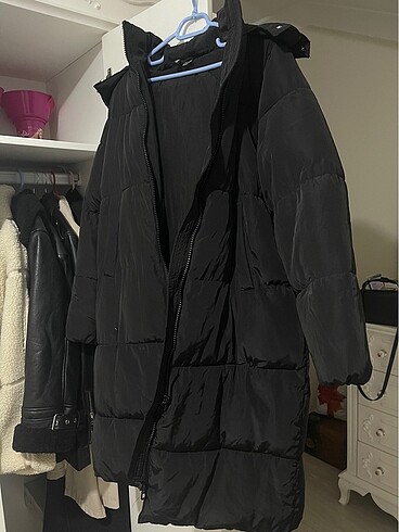 H&m mont