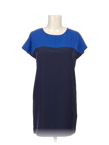 PreLoved Kısa Elbise %70 İndirimli.