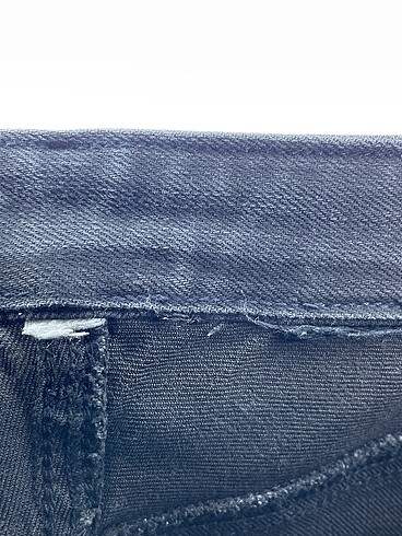32 Beden siyah Renk PreLoved Jean / Kot %70 İndirimli.