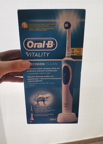 ORAL-B VITALITY ŞARJLI DİŞ FIRÇASI 