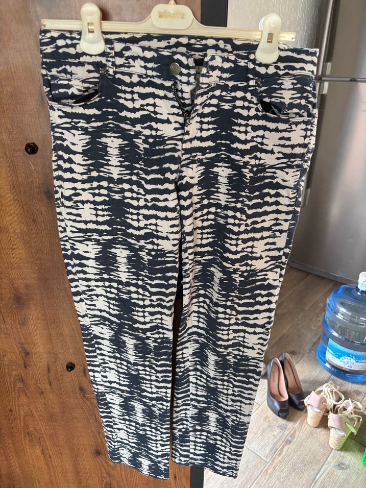 Kadın Zebra Desenli Pileli Uzun Kumaş Pantolon - Görsel 2