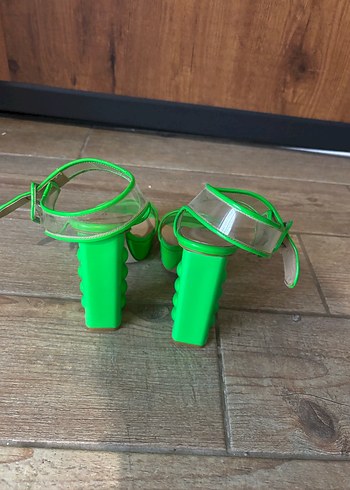 Şeffaf Bantlı Yeşil Platform Topuklu Kadın Ayakkabı - Görsel 2