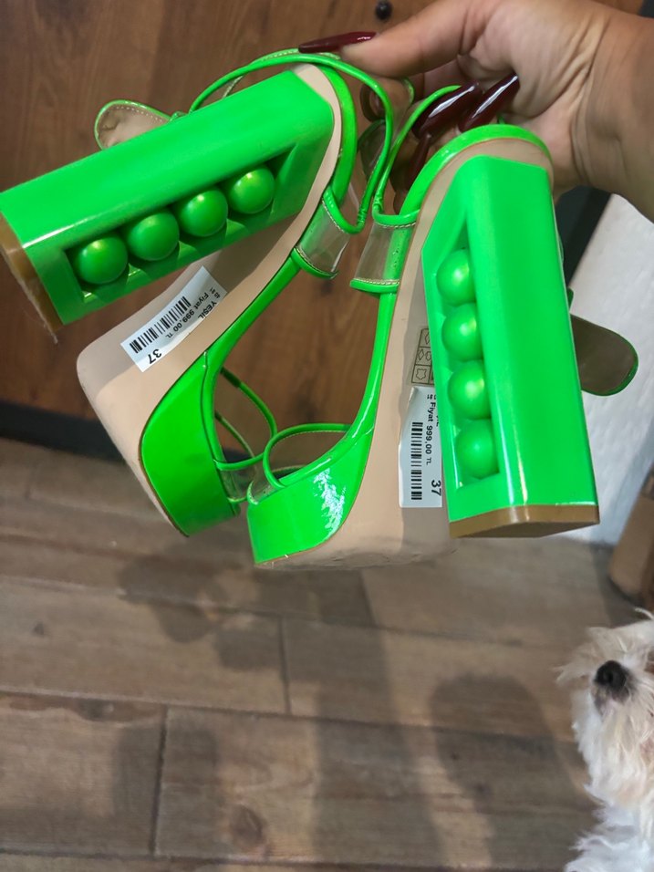 Şeffaf Bantlı Yeşil Platform Topuklu Kadın Ayakkabı - Görsel 4