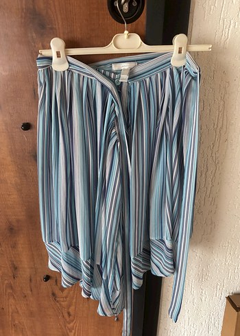 Miarte Mavi Gri Çizgili Pilili Mini Etek - Görsel 3