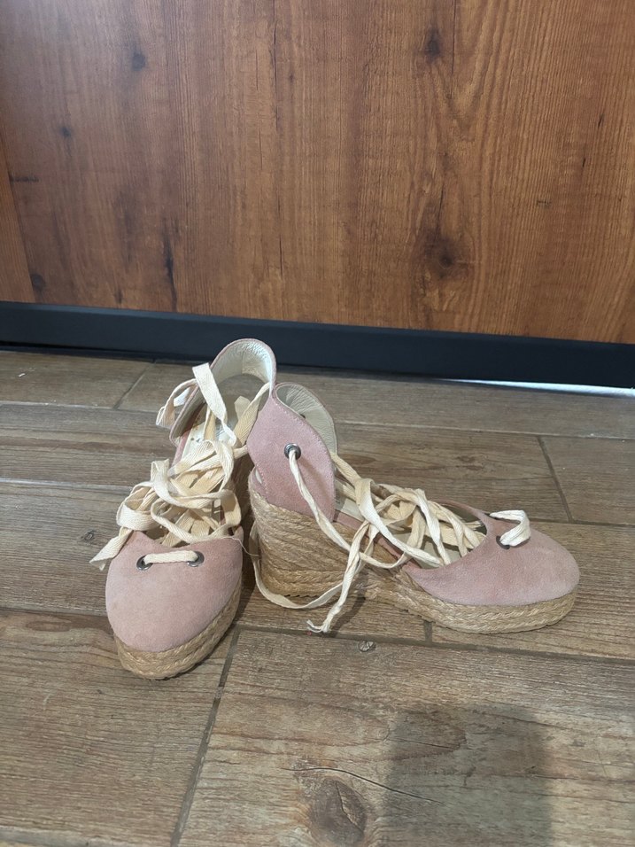 Pembe Süet Kadın Dolgu Topuklu Sandalet desa - Görsel 2