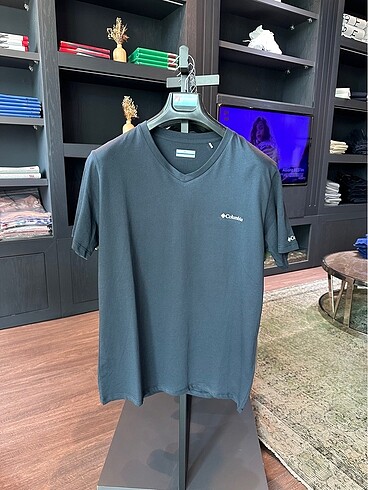Columbia Tshirt