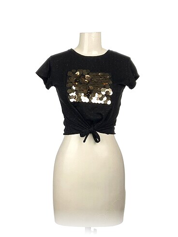PreLoved T-shirt %70 İndirimli.