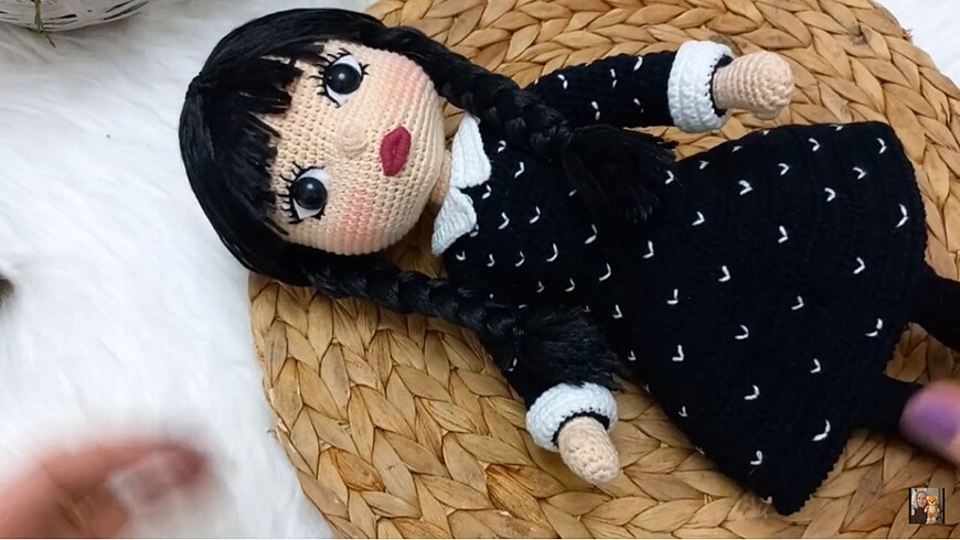 Wednesday Amigurumi