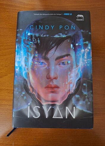 İsyan Cindy Pon