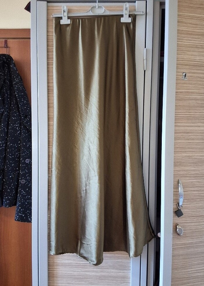 yeşil saten etek - Görsel 2