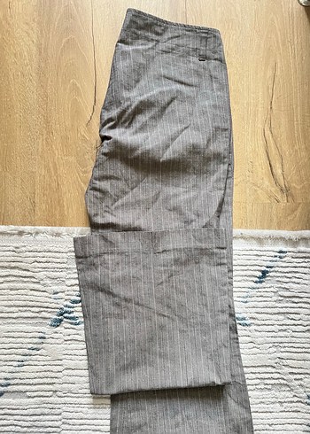 Düşük bel çizgili pantolon - Görsel 2